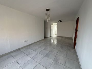 Venta de departamento en Cercado de Lima 🏡 Urb. Palomino