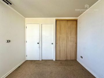 VIÑA DEL MAR - VENDE DEPTO 3D 2B 1E 2 BODEGAS - AGUA SANTA