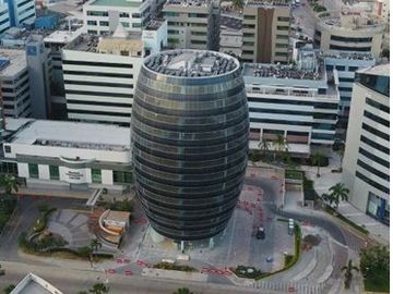 VENTA  OFICINA  96,66 MT2    EDIFICIO 100 BUSINESS CENTER