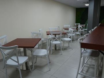 VENTA  OFICINA  96,66 MT2    EDIFICIO 100 BUSINESS CENTER