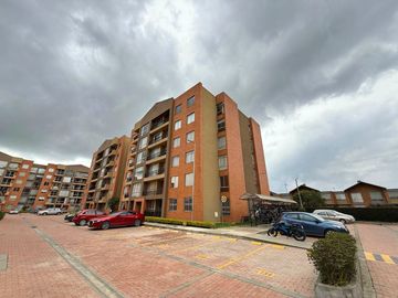 APARTAMENTO EN VENTA SECTOR HACIENDA CASABLANCA MADRID CUNDINAMRCA