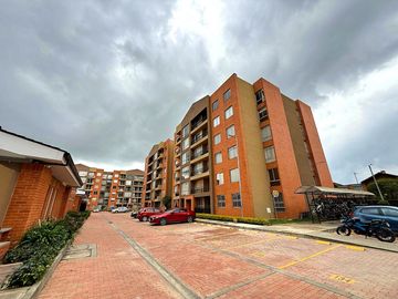 APARTAMENTO EN VENTA SECTOR HACIENDA CASABLANCA MADRID CUNDINAMRCA