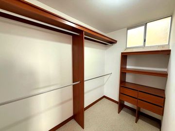 APARTAMENTO EN VENTA SECTOR HACIENDA CASABLANCA MADRID CUNDINAMRCA