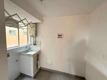 APARTAMENTO EN VENTA SECTOR HACIENDA CASABLANCA MADRID CUNDINAMRCA
