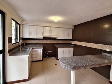 VENTA CASA INDEPENDIENTE INCHALILLO SECTOR SANGOLQUI