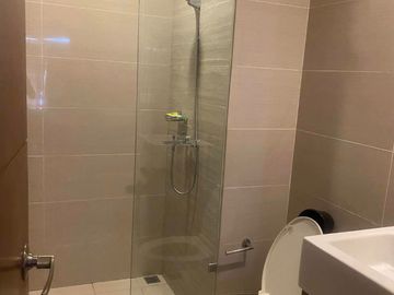 3 Bedrooms Unit For Sale in One Manchester Place, Mactan Cebu
