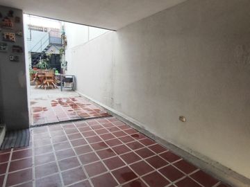 SAN MANUEL VENTA CASA EN ESQUINA 246M2  MUY CERCA DE LA 18 SUR, BUAP E INSTITUTO ORIENTE