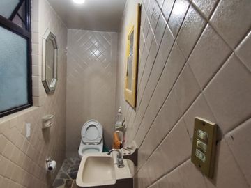 SAN MANUEL VENTA CASA EN ESQUINA 246M2  MUY CERCA DE LA 18 SUR, BUAP E INSTITUTO ORIENTE