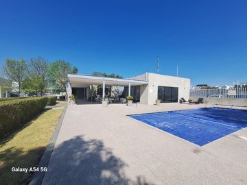 venta departamento en el mirador Querétaro Planta baja duplex muy amplio y jardinado ef
