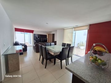 venta departamento en el mirador Querétaro Planta baja duplex muy amplio y jardinado ef