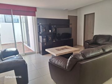 venta departamento en el mirador Querétaro Planta baja duplex muy amplio y jardinado ef