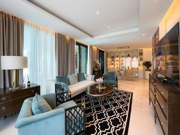 House in Nong Pla Lai Pattaya for Sale Prime Location Near Regent International School