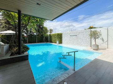 House in Nong Pla Lai Pattaya for Sale Prime Location Near Regent International School