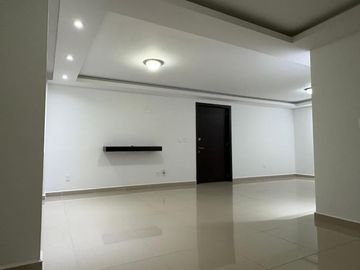 Excelente departamento en Rincón de la montaña