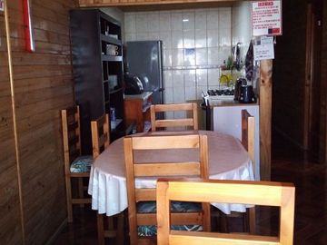Venta hospedaje, centro, patente al día