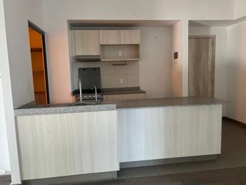 Se renta departamento atras de la plaza comercial Cosmopol