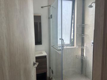 Se renta departamento atras de la plaza comercial Cosmopol