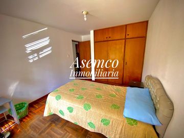 ¡Ocasión! Surco, en Venta Casa Frente a Parque con Jardín y Terraza - 200 m²-  3 Pisos