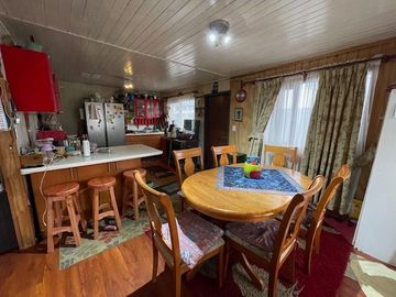 Vende casa en sector Población Antonio Varas, Puerto Montt.