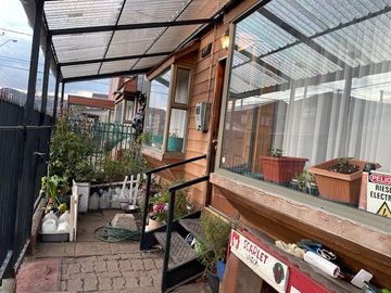 Vende casa en sector Población Antonio Varas, Puerto Montt.