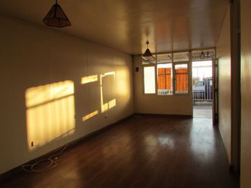 Vendo Casa de 1 piso en avenida Rancagua