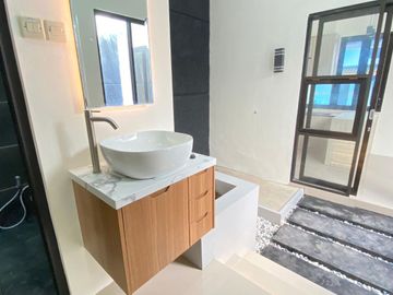 RUMAH MODERN NYAMAN 500 JUTAAN DEKAT BANDARA ADISUCIPTO