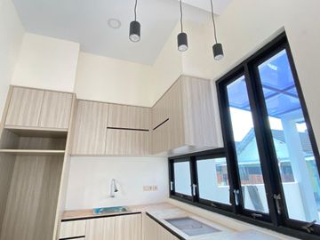 RUMAH MODERN NYAMAN 500 JUTAAN DEKAT BANDARA ADISUCIPTO