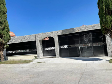Hermosa Casa en Venta Bugambilias 2da Seccion, Zapopan.