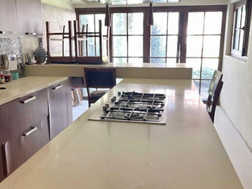 Casa de Lujo en Venta en Ciudad del Sol, Zapopan