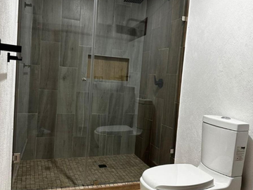 Increible Casa en Venta en Colonia Providencia, Guadalajara