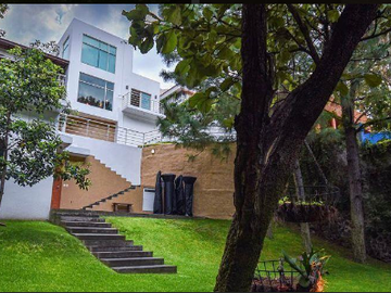 Hermosa Casa en Venta El Palomar, Tlajomulco.