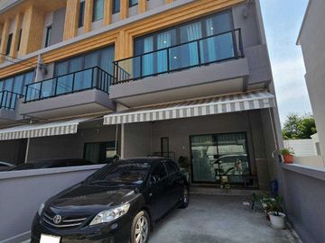 townhome, Igent Village, Phatthanakan, 3 floors, 26 sq m, beautifully decorated, ready to move in