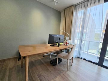 townhome, Igent Village, Phatthanakan, 3 floors, 26 sq m, beautifully decorated, ready to move in