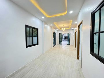 Townhouse for sale, 3 bedrooms, 2 bathrooms, Mueang Phuket, Phuket