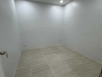Townhouse for sale, 3 bedrooms, 2 bathrooms, Mueang Phuket, Phuket