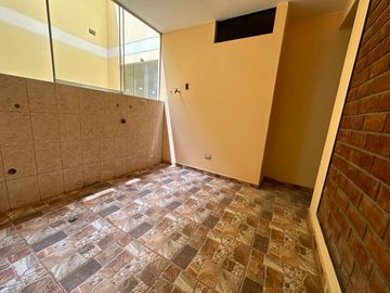 VENTA DE DEPARTAMENTO FLAT 2 DORM. -  CALLE LAS VIOLETAS – SAN LUIS