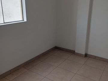 VENTA DE DEPARTAMENTO DUPLEX, 3 DORM. -  CALLE LAS VIOLETAS – SAN LUIS