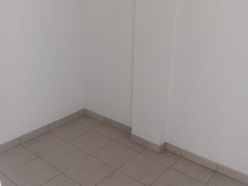 VENTA DE DEPARTAMENTO DUPLEX, 3 DORM. -  CALLE LAS VIOLETAS – SAN LUIS