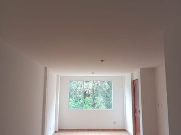 VENTA DE DEPARTAMENTO DUPLEX, 3 DORM. -  CALLE LAS VIOLETAS – SAN LUIS