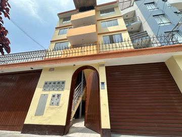 VENTA DE DEPARTAMENTO DUPLEX, 2 DORM. -  CALLE LAS VIOLETAS – SAN LUIS