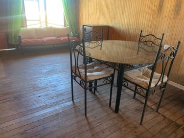 Se vende parcela 5.123 m2 con casa amoblada en Pelarco
