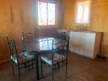 Se vende parcela 5.123 m2 con casa amoblada en Pelarco