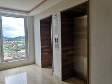 VENTA DEPARTAMENTO MORELIA EN CLUB DE GOLF ALTOZANO