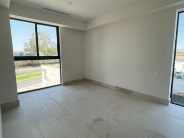 Departamento Nuevo en Venta Av Universidad, Puerta Las Lomas