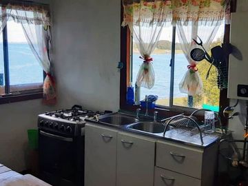 CASA, ISLA PULUQUI, CALBUCO, REGION DE LOS LAGOS