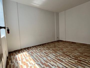 Alquilo Departamento 3 Habitac 2 Baños San Juan De Miraflores