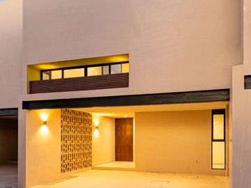 TOWNHOUSE EN TEMOZON NORTE