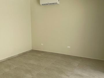 TOWNHOUSE EN TEMOZON NORTE
