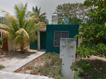 CASA EN RECUPERACIÓN BANCARIA EN C11 No. 646 LA HERRADURA MOTUL, YUCATÁN.