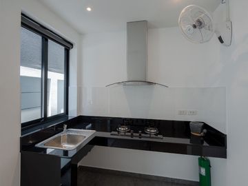 Modern 4 Bedroom Pool Villa in Hang Dong for Sale
